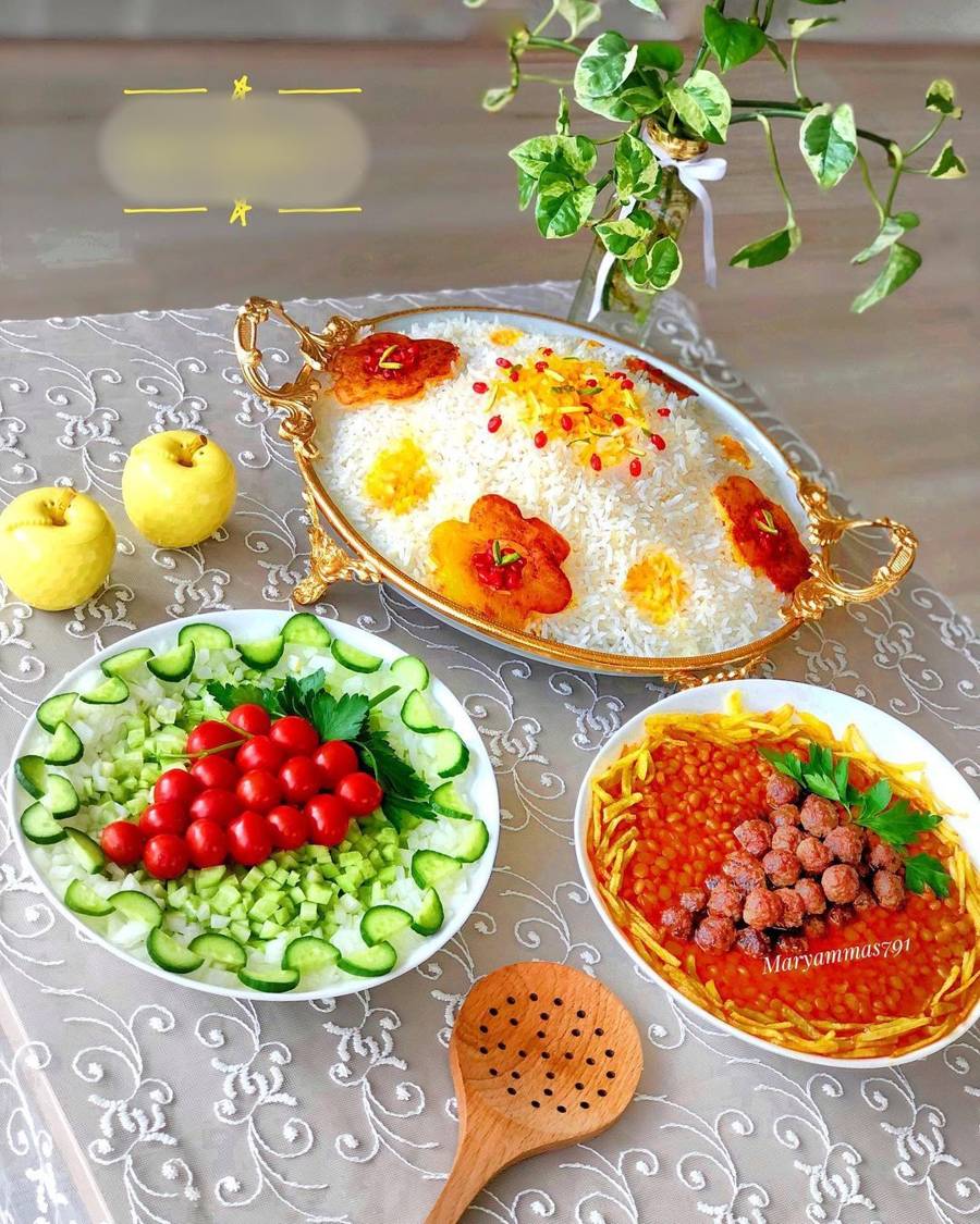 سفره شام مهمانی روی زمین 