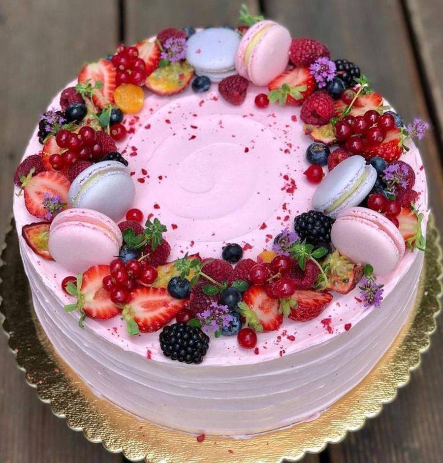 تزیین کیک با میوه و ژله 