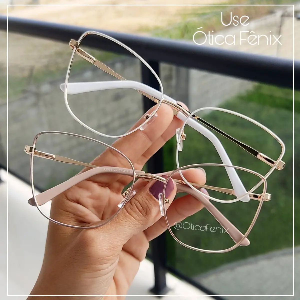 عینک طبی دخترانه شیک برای صورت گرد