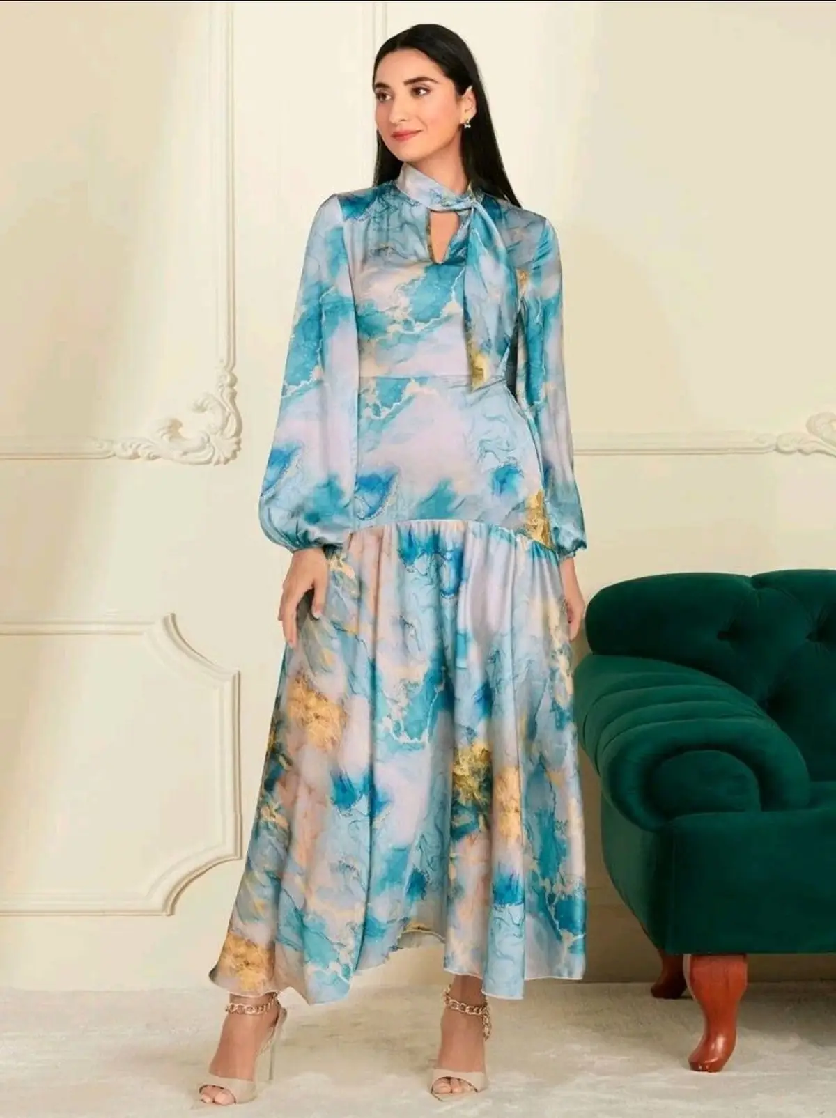 مدل لباس مجلسی با پارچه گلدار 