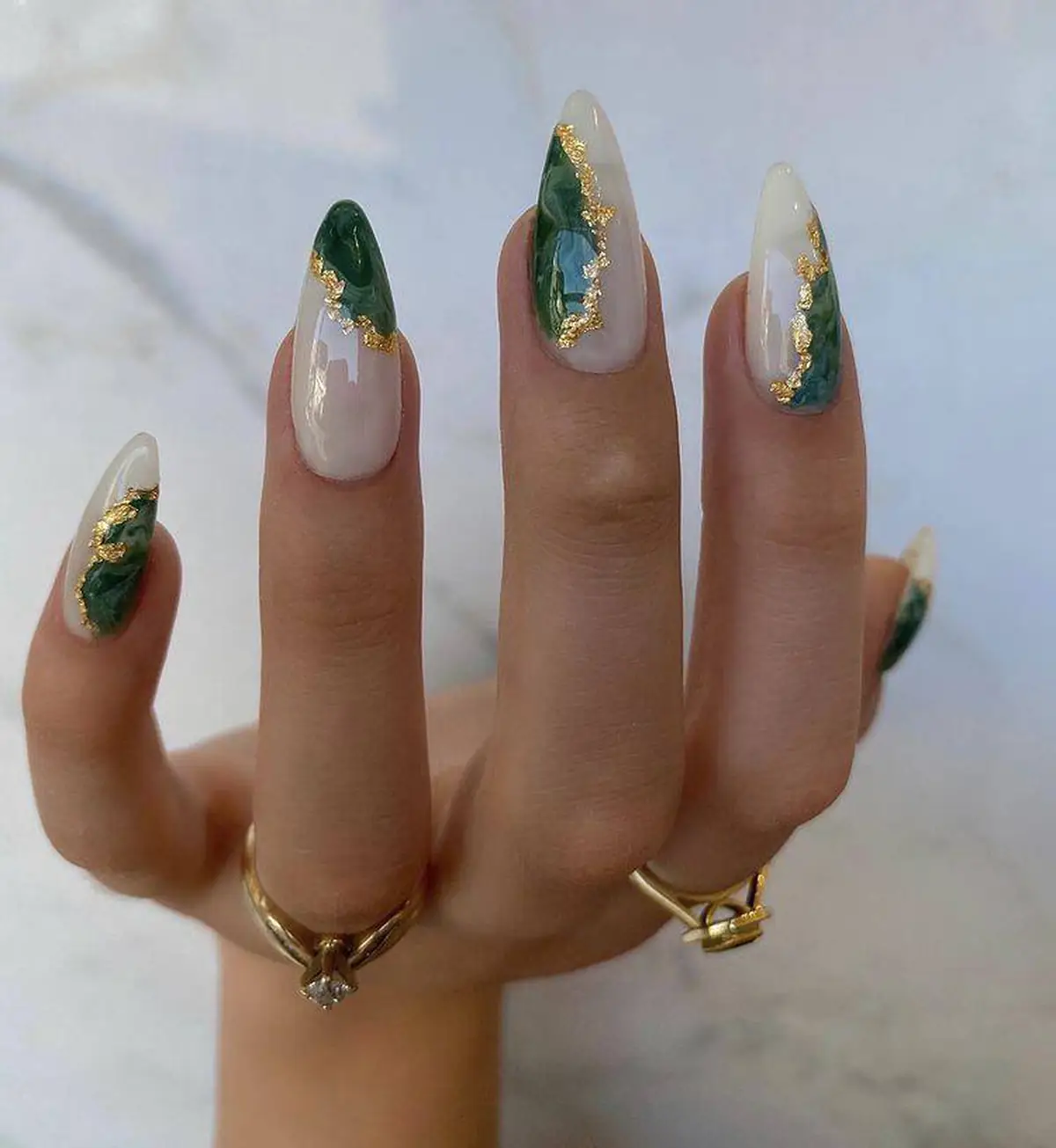 
مدل ژلیش ناخن تابستانی
