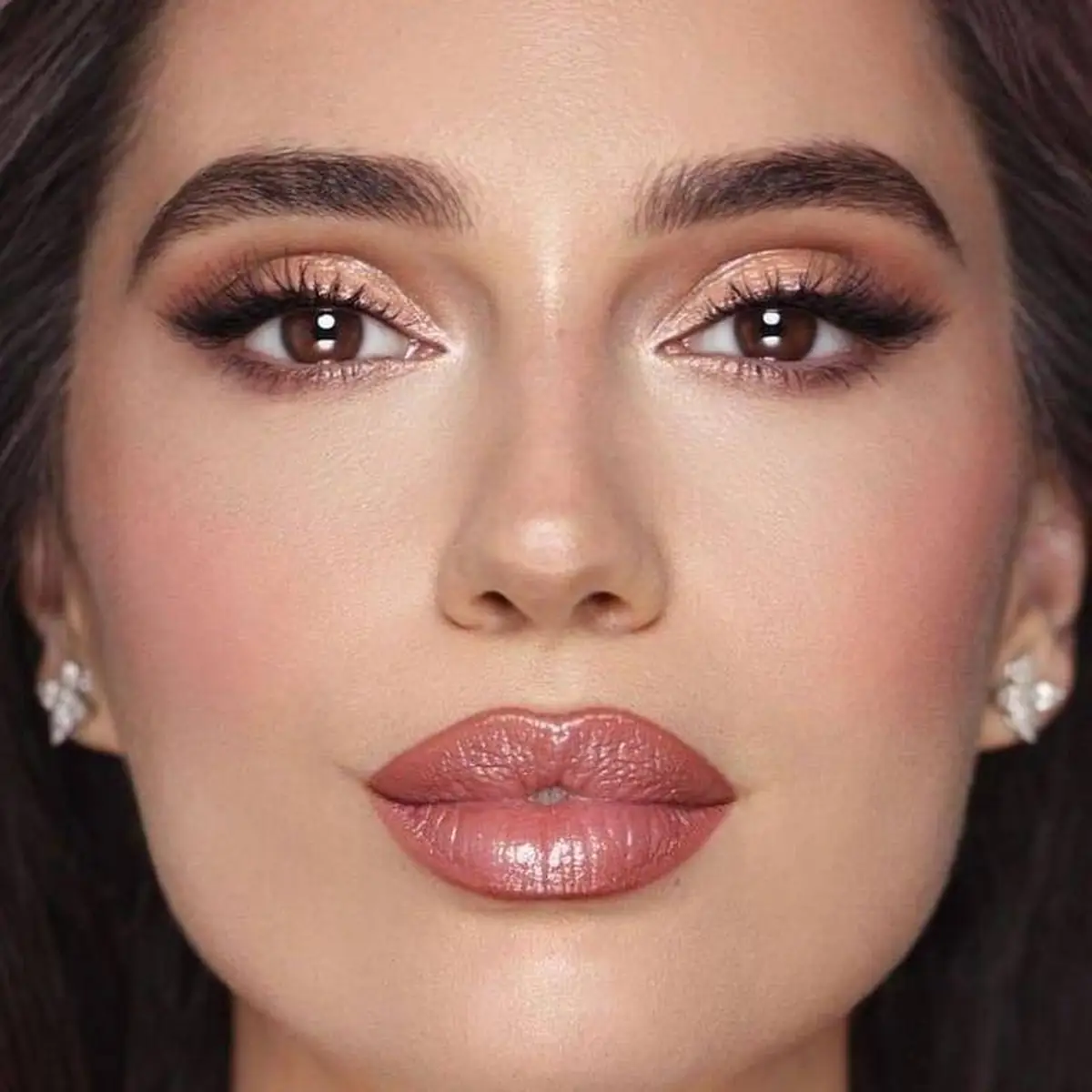 مدل ارایش دخترانه ساده و شیک 