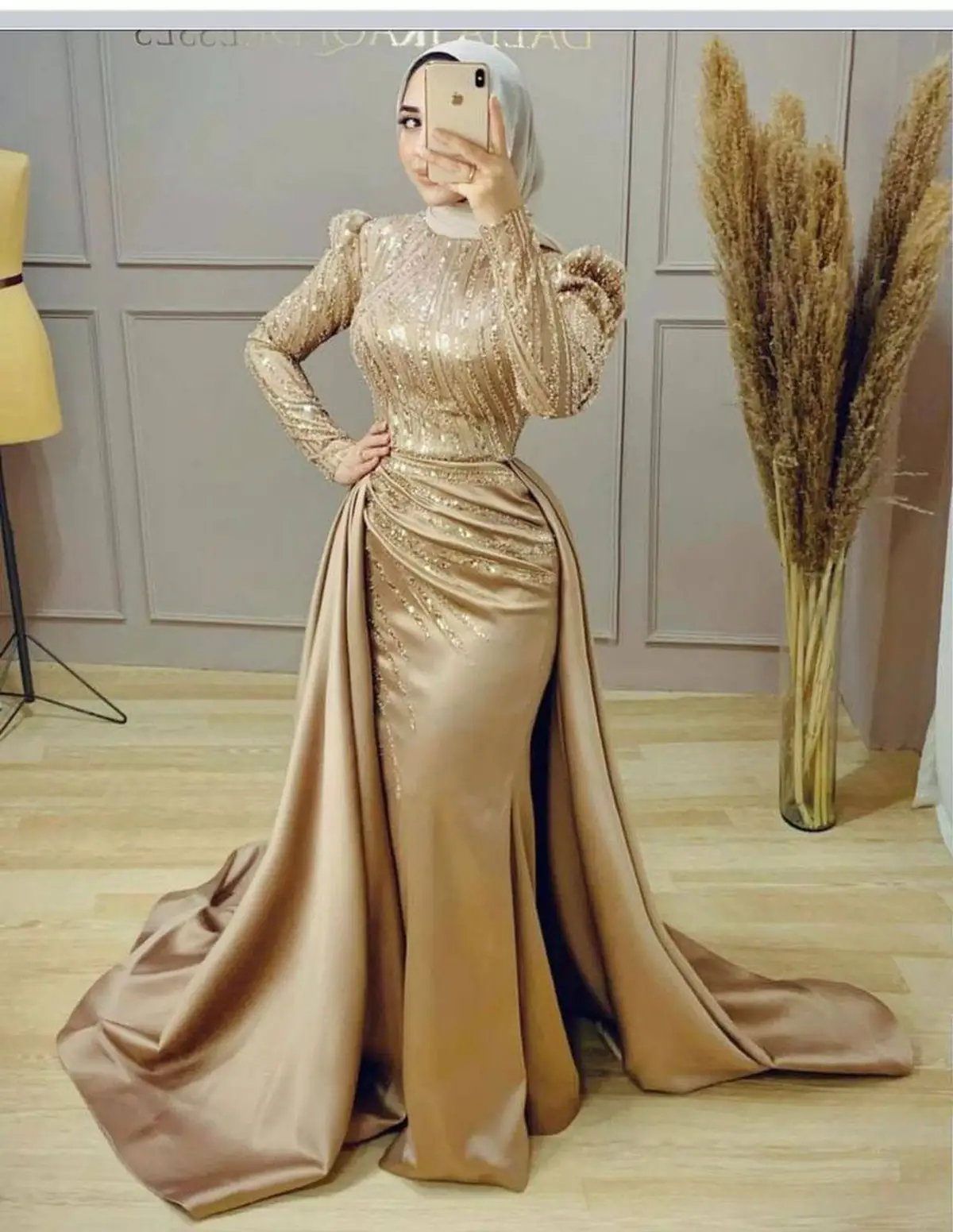 مدل لباس مجلسی ساده و شیک زنانه بلند 