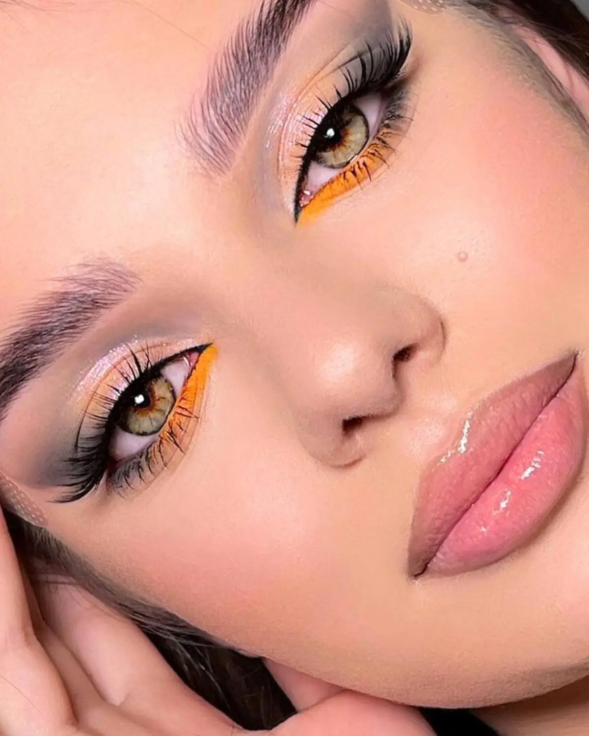 آموزش خط چشم گربه ای 