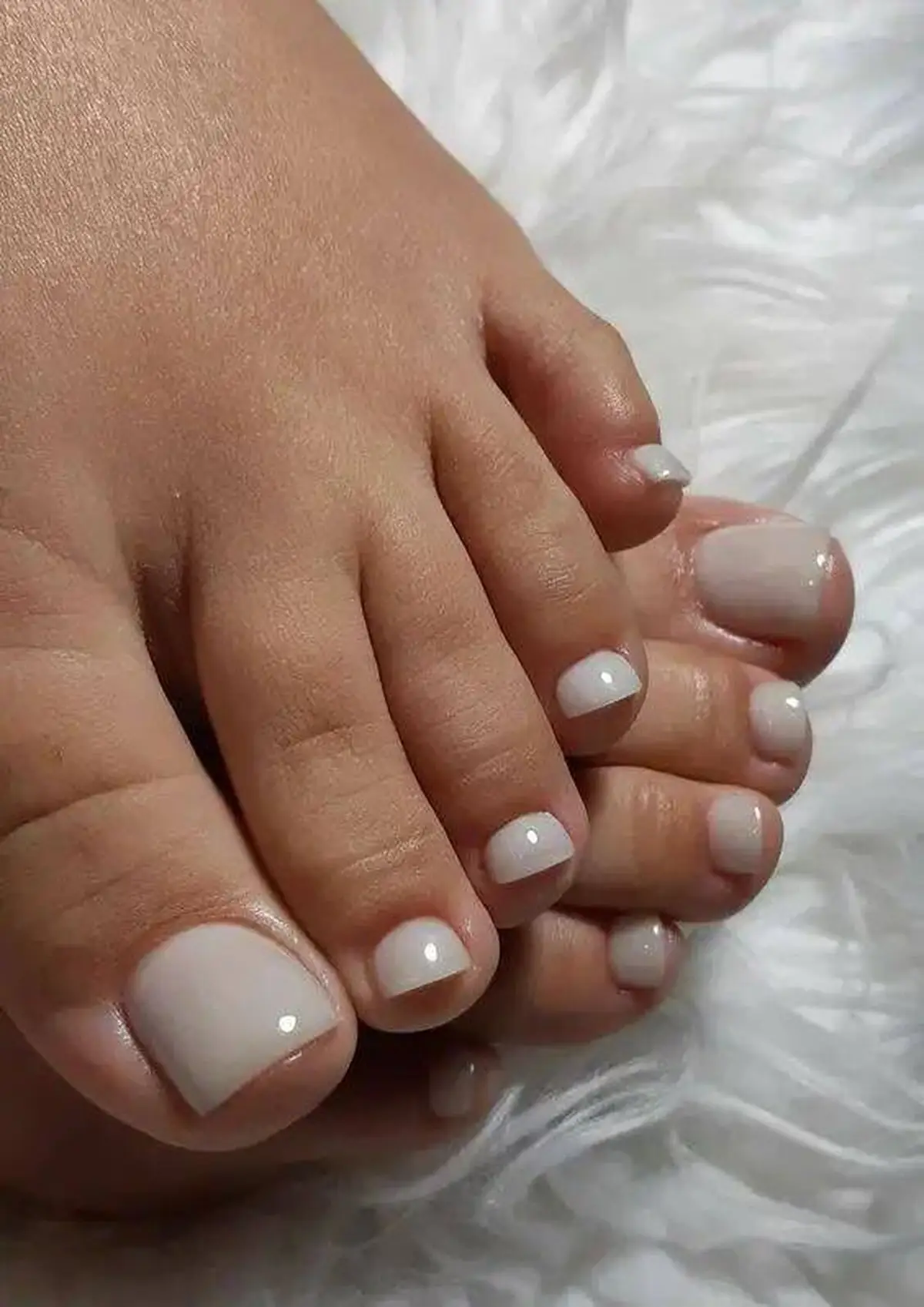 طراحی ناخن پا کیوت 