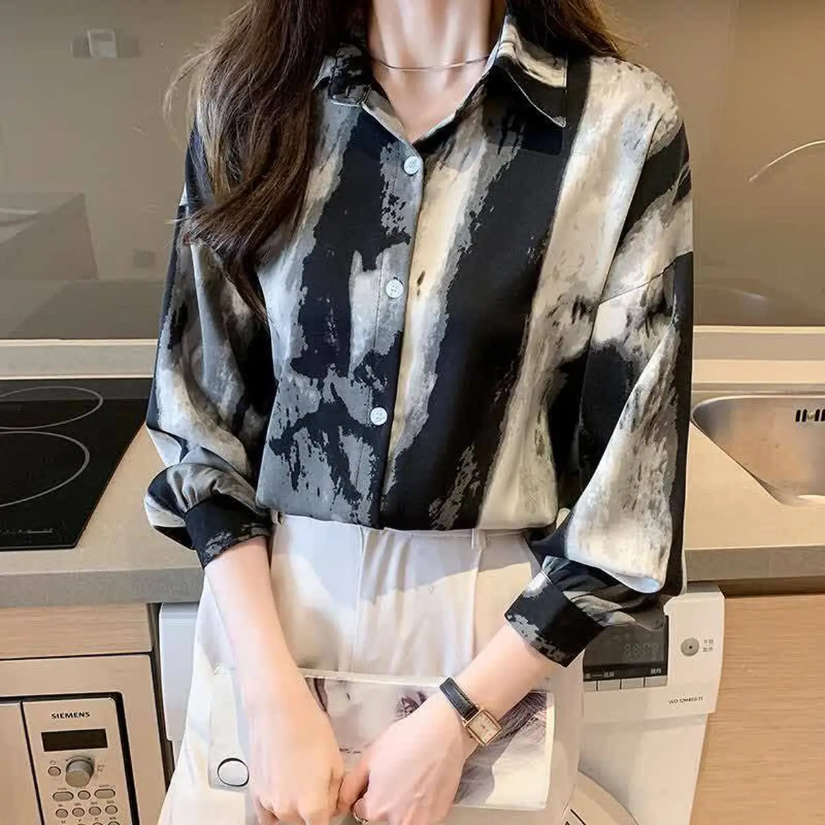 شومیز سیاه سفید