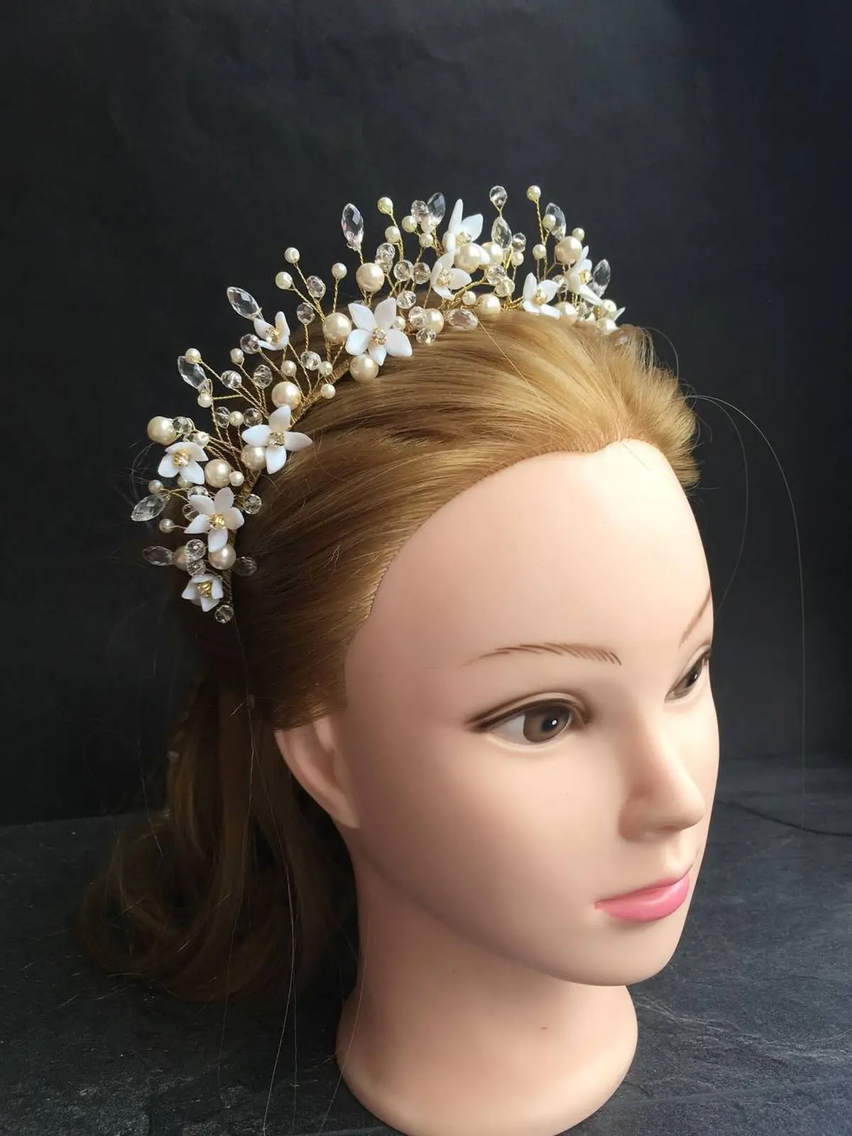  تاج گل و دستبند عروس 