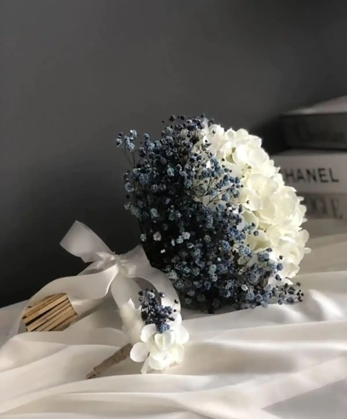 دسته گل عروس لاکچری 