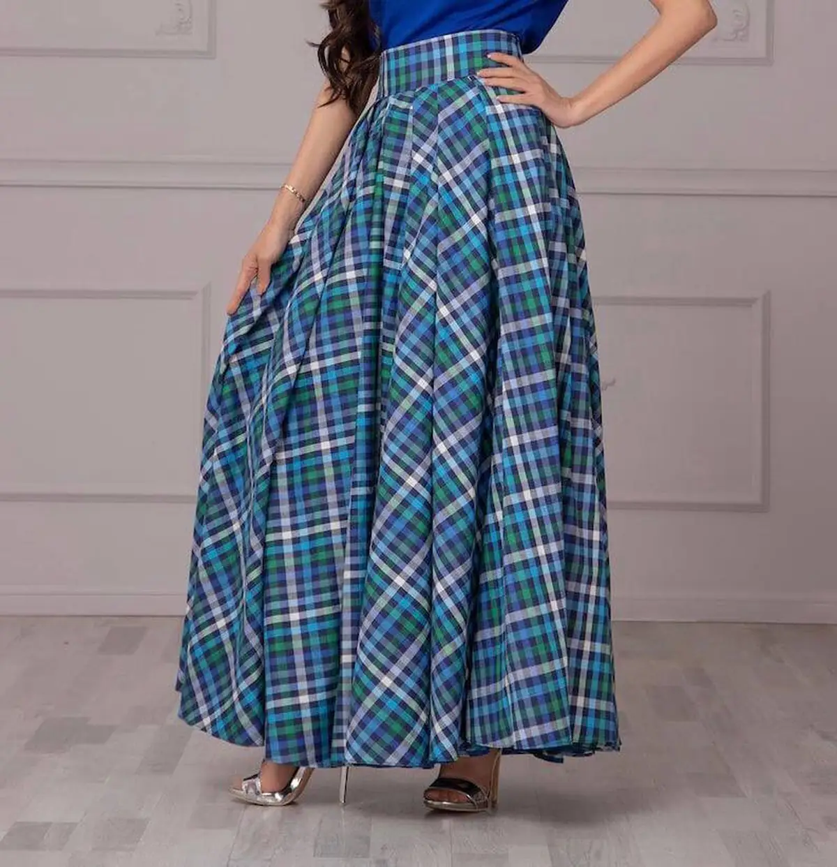 شومیز با دامن چهارخونه 