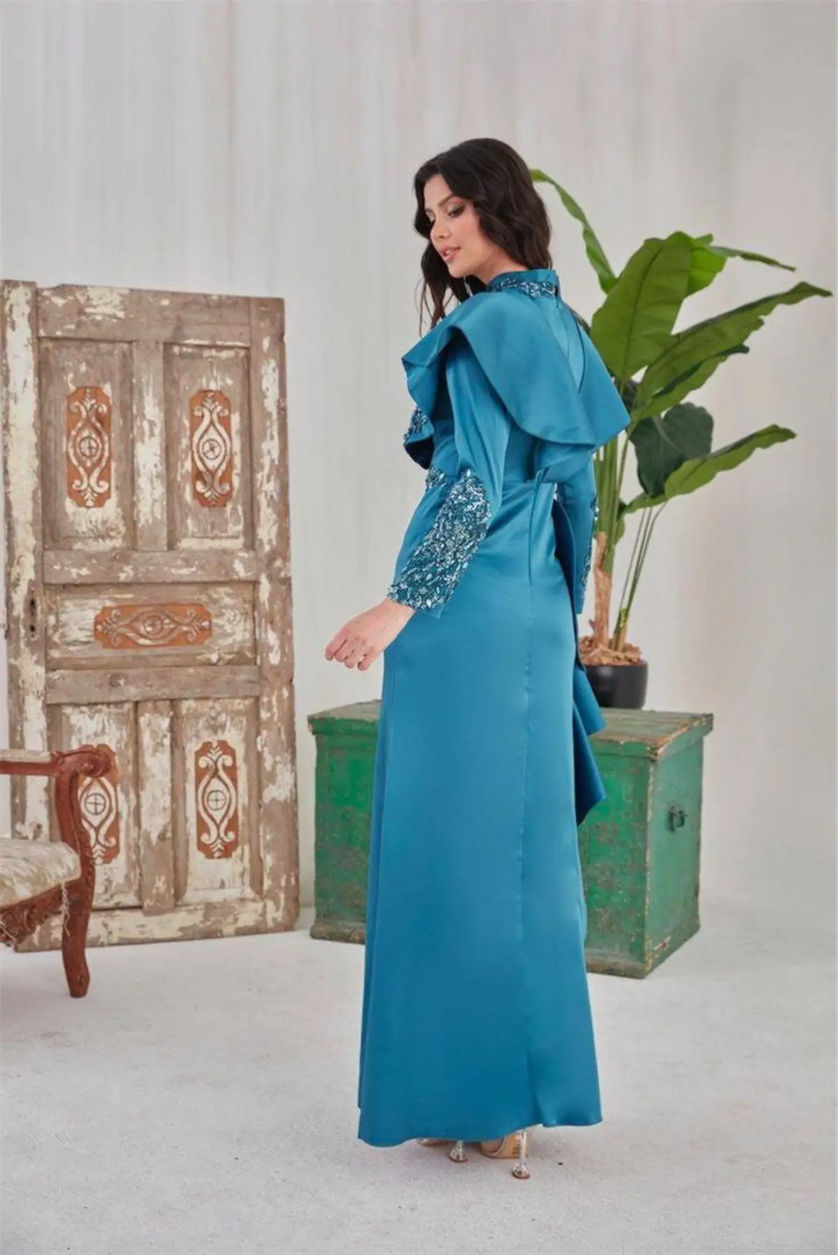 لباس مجلسی آبی کاربنی اینستاگرام 