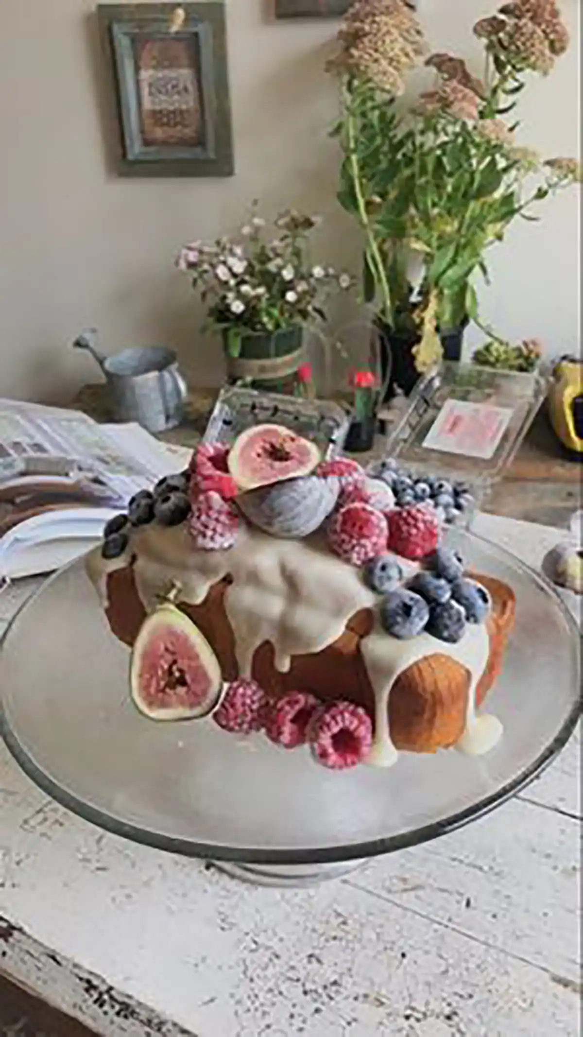 کیک میوه ای تولد خوشگل
