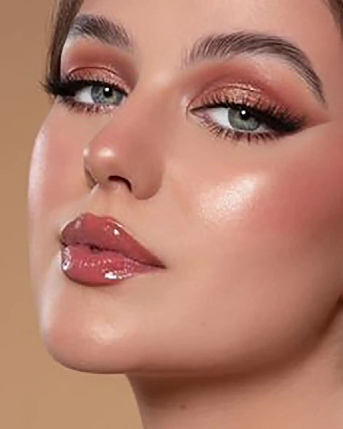 میکاپ زنانه برای عروسی