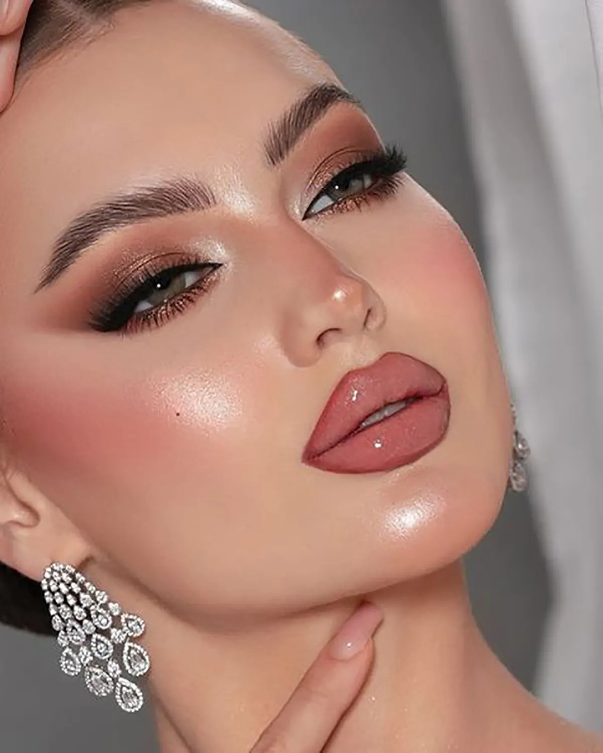 مدل ارایش دخترانه ملایم