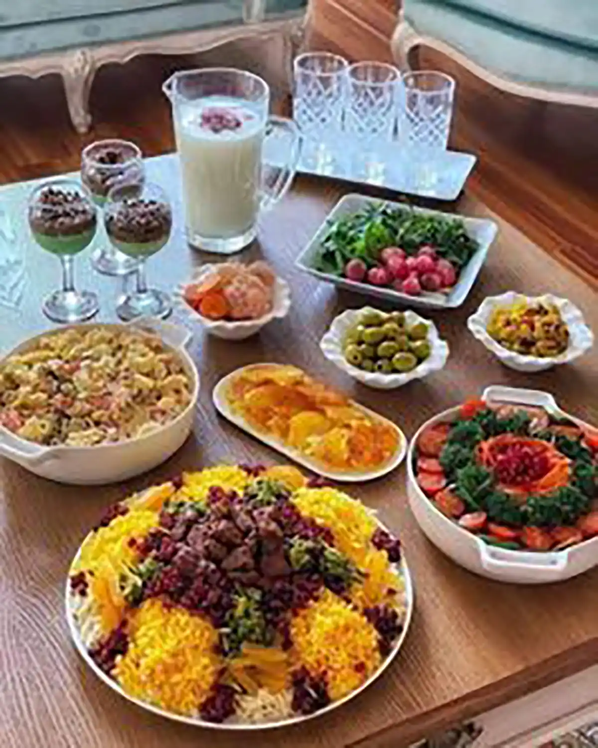 تزیین میز مهمانی