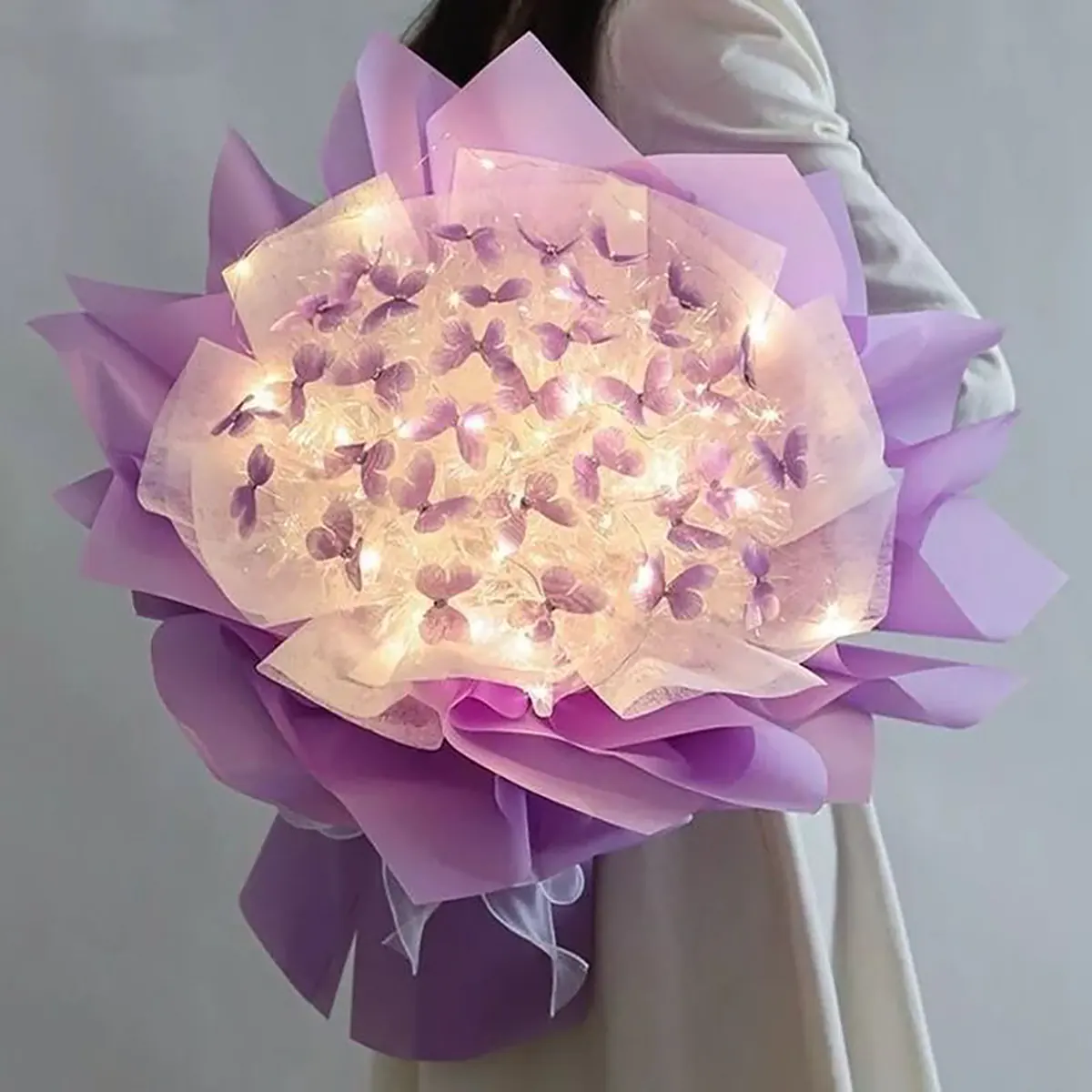 دسته گل پروانه ای زیبا