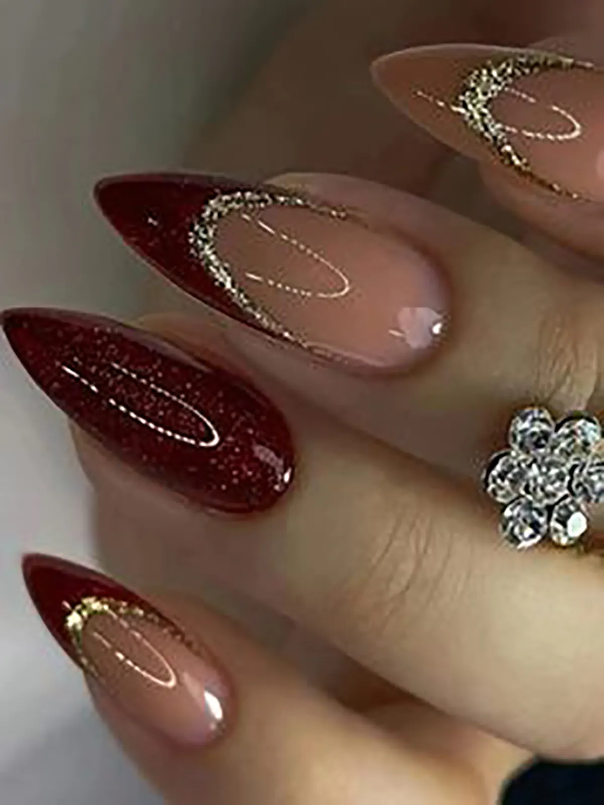 دیزاین جدید برای ناخن بلند شیک