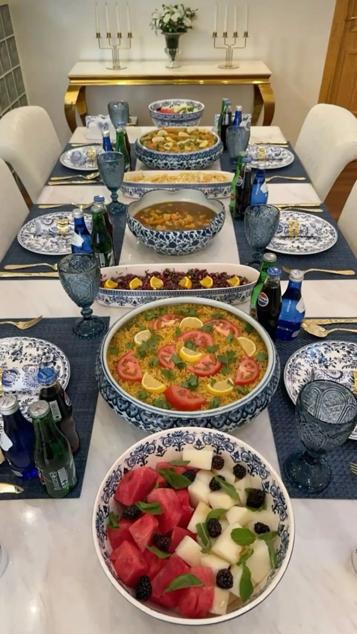 تزیین میز غذا باسلیقه