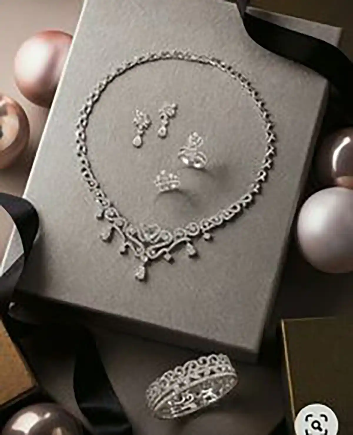 سرویس طلای سفید