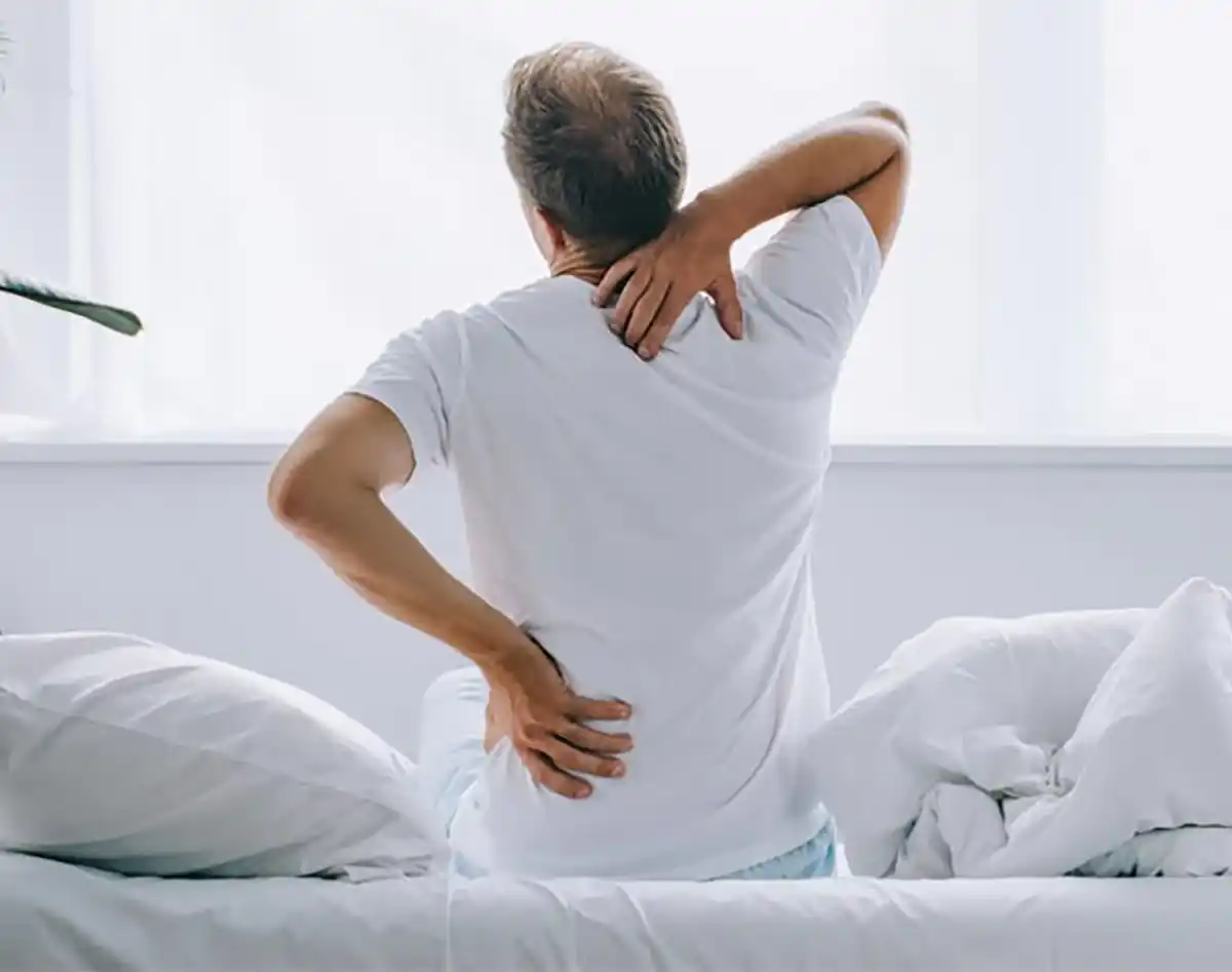 روش صحیح خوابیدن برای درد سیاتیک بهترین حالت خوابیدن برای دیسک کمر خوابیدن روی زمین برای کمر درد اصلاح نحوه خوابیدن ایا پیاده روی برای دیسک کمر مضر است روش صحیح خوابیدن برای گودی کمر بهترین حالت خوابیدن برای دیسک گردن کارهایی که برای دیسک کمر ضرر دارد