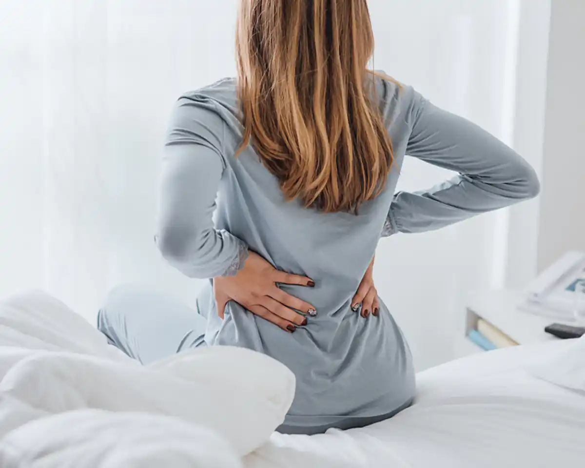 روش صحیح خوابیدن برای درد سیاتیک بهترین حالت خوابیدن برای دیسک کمر خوابیدن روی زمین برای کمر درد اصلاح نحوه خوابیدن ایا پیاده روی برای دیسک کمر مضر است روش صحیح خوابیدن برای گودی کمر بهترین حالت خوابیدن برای دیسک گردن کارهایی که برای دیسک کمر ضرر دارد