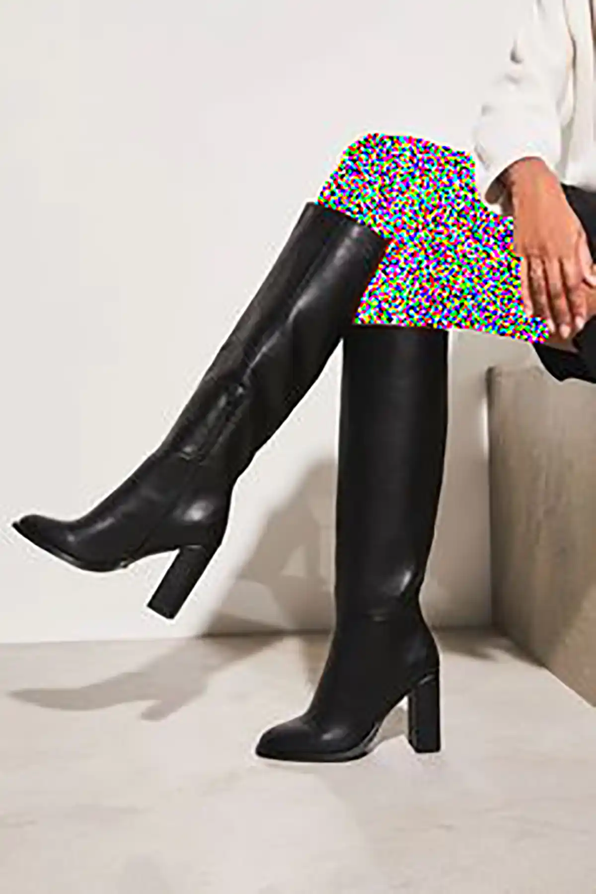 نیم بوت چرم زنانه
