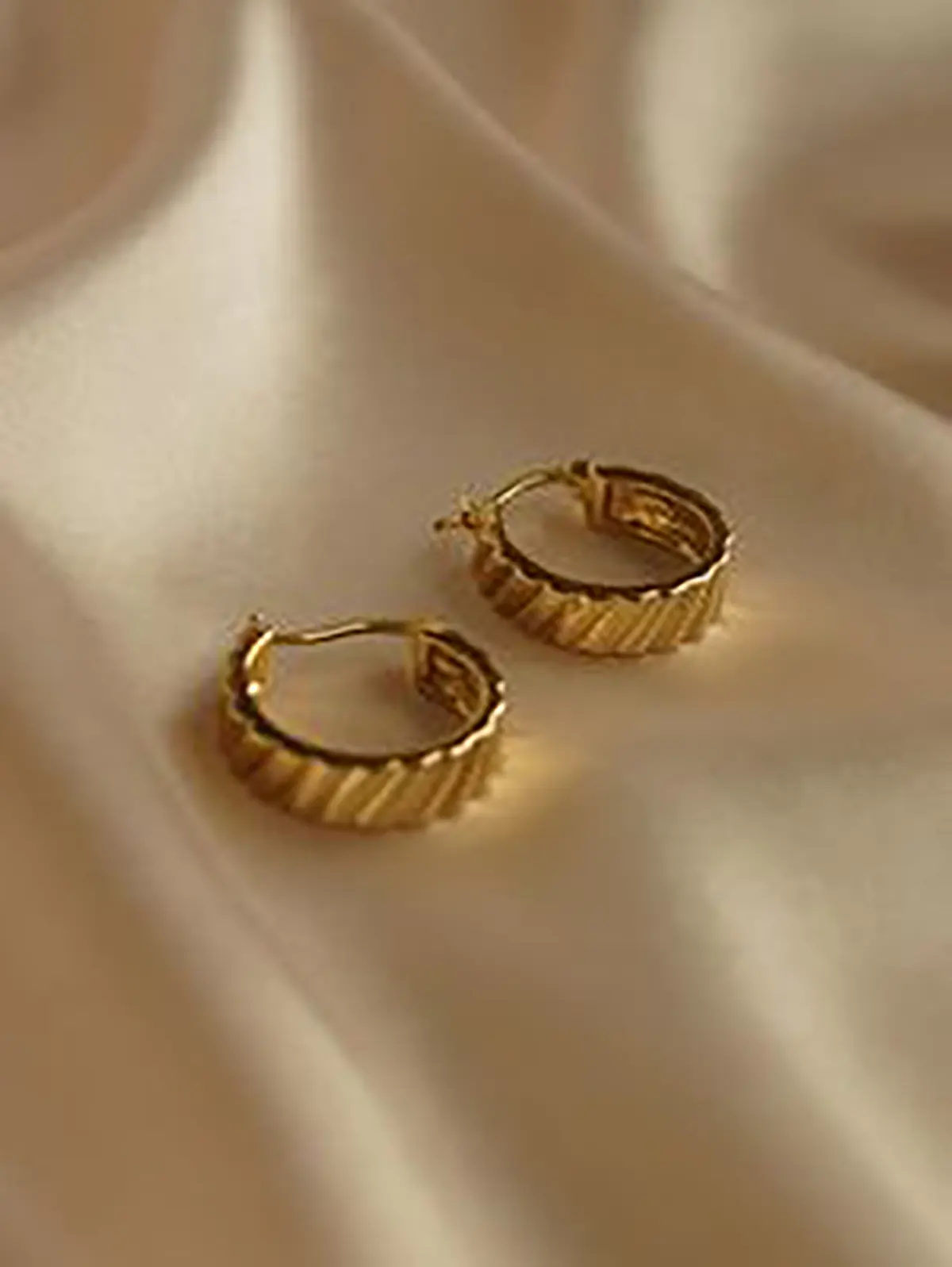 گوشواره آویز طلا