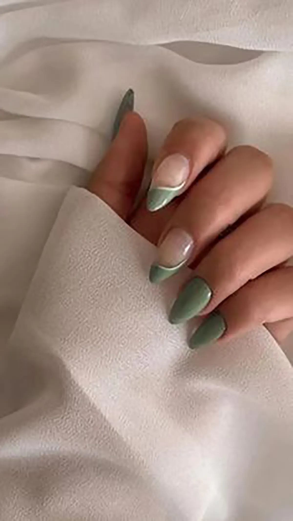 طراحی ناخن اسپرت شیک