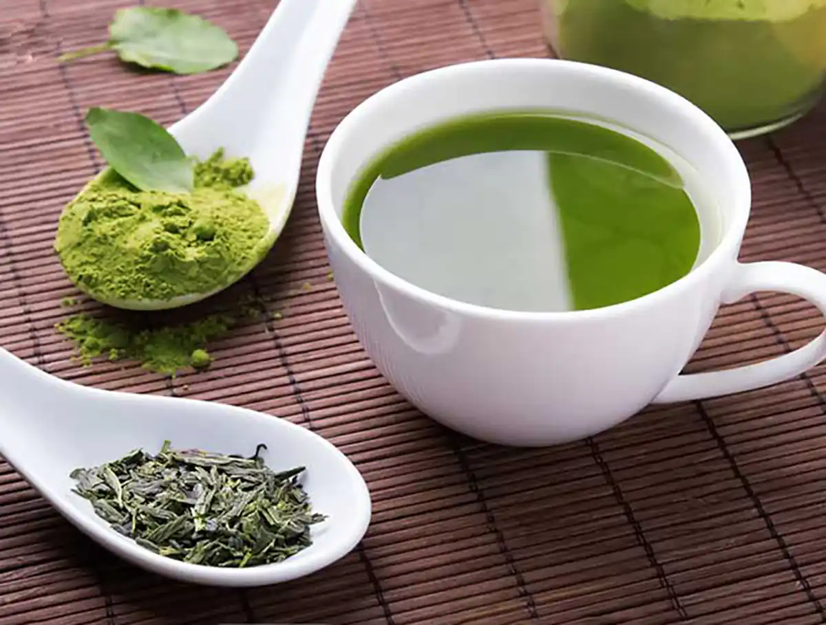 مضرات چای سبز برای کبد خواص چای سبز برای زنان مضرات چای سبز برای آقایان زمان خوردن چای سبز برای کبد چرب فواید و مضرات چای سبز چای سبز باعث سردی رحم میشود عوارض خوردن چای سبز در شب طریقه مصرف چای سبز