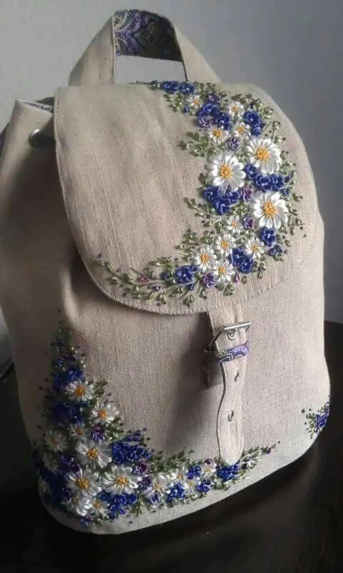 ایده گلدوزی روی کیف