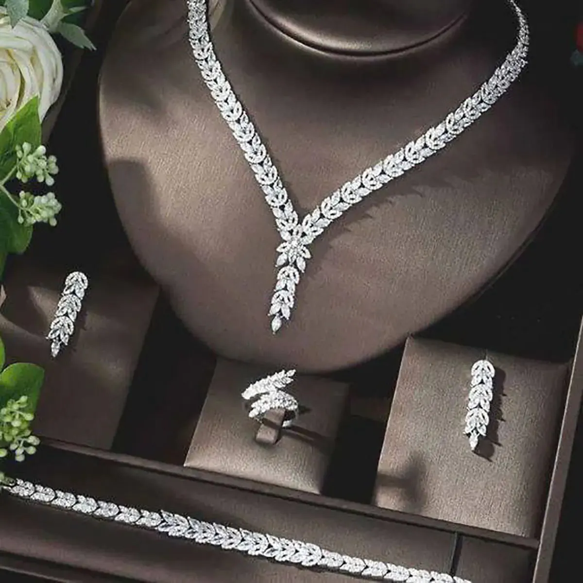 سرویس طلا عروس جدید