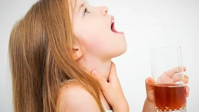 برای صدا گرفتگی چی خوبه؟ | قوی‌ترین دمنوش‌ها کدامند؟