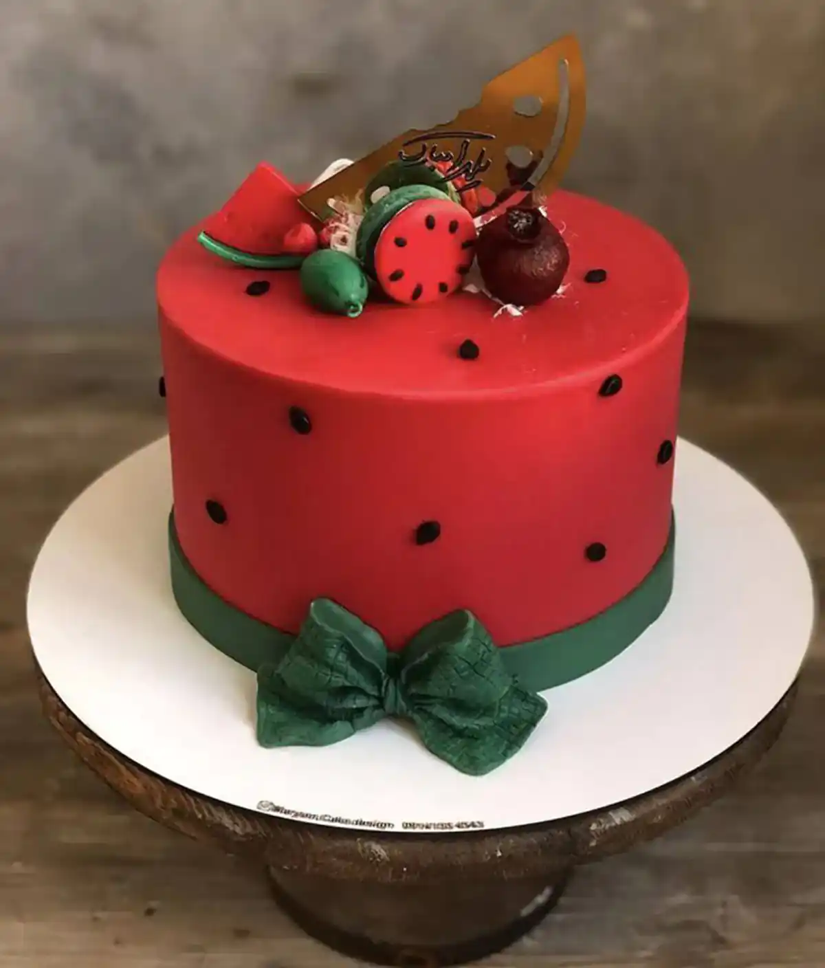 
کیک شب یلدا برای عروس
