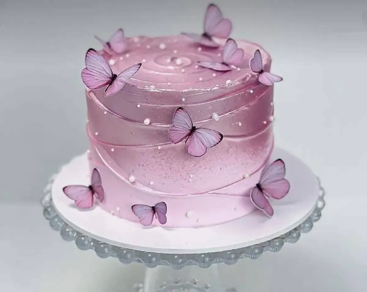 کیک پروانه ای زنانه جدید