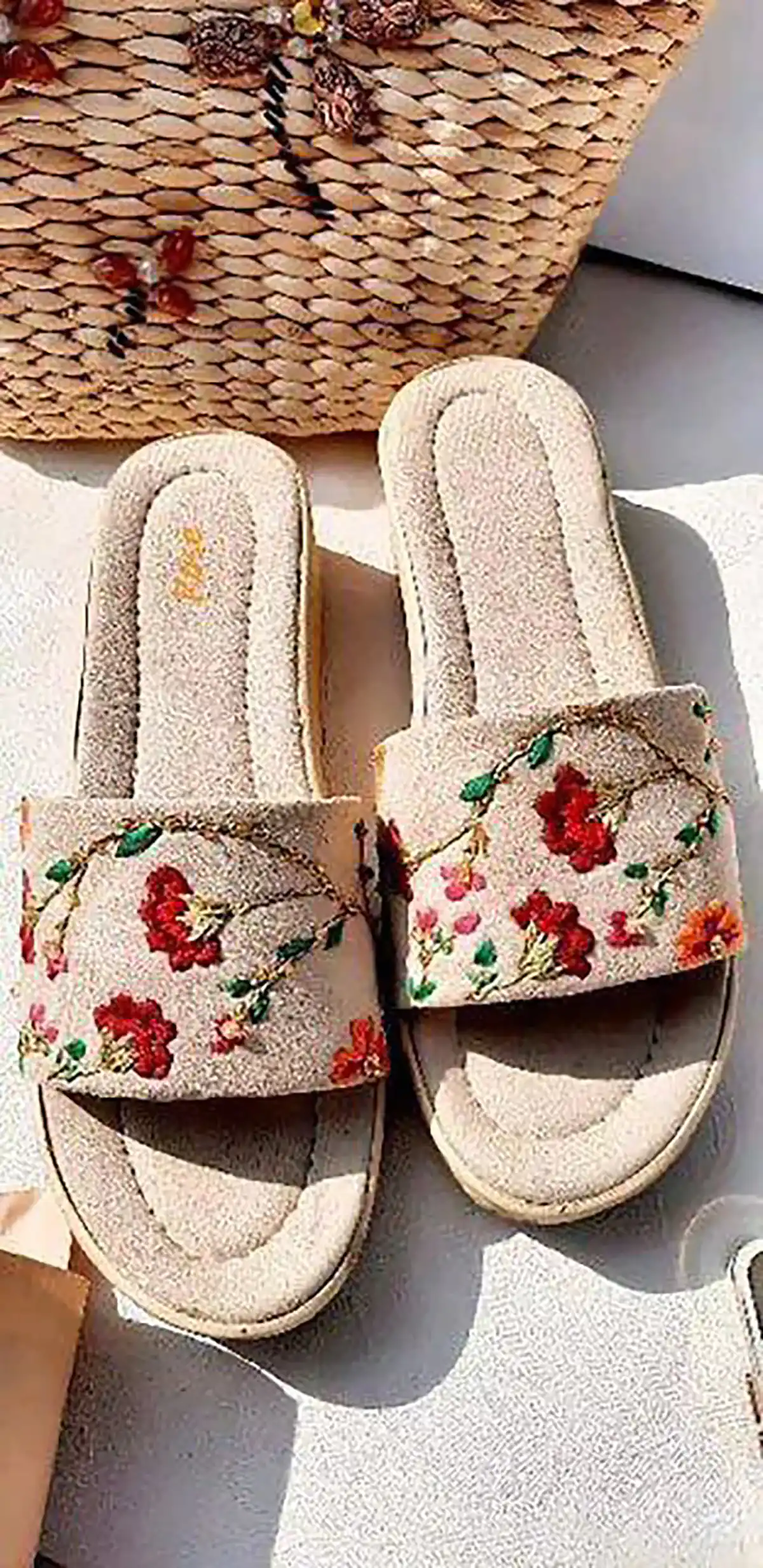 دمپایی روفرشی سنتی