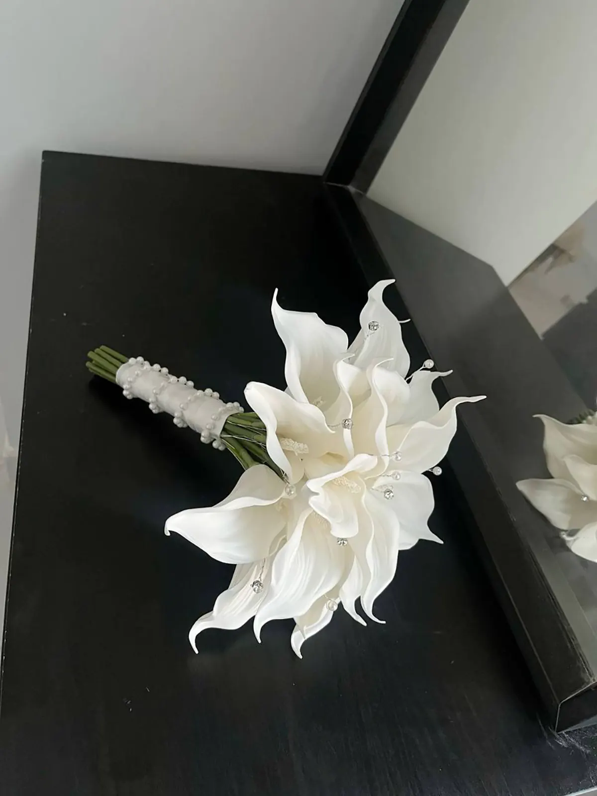 دسته گل عروس ساده و شیک