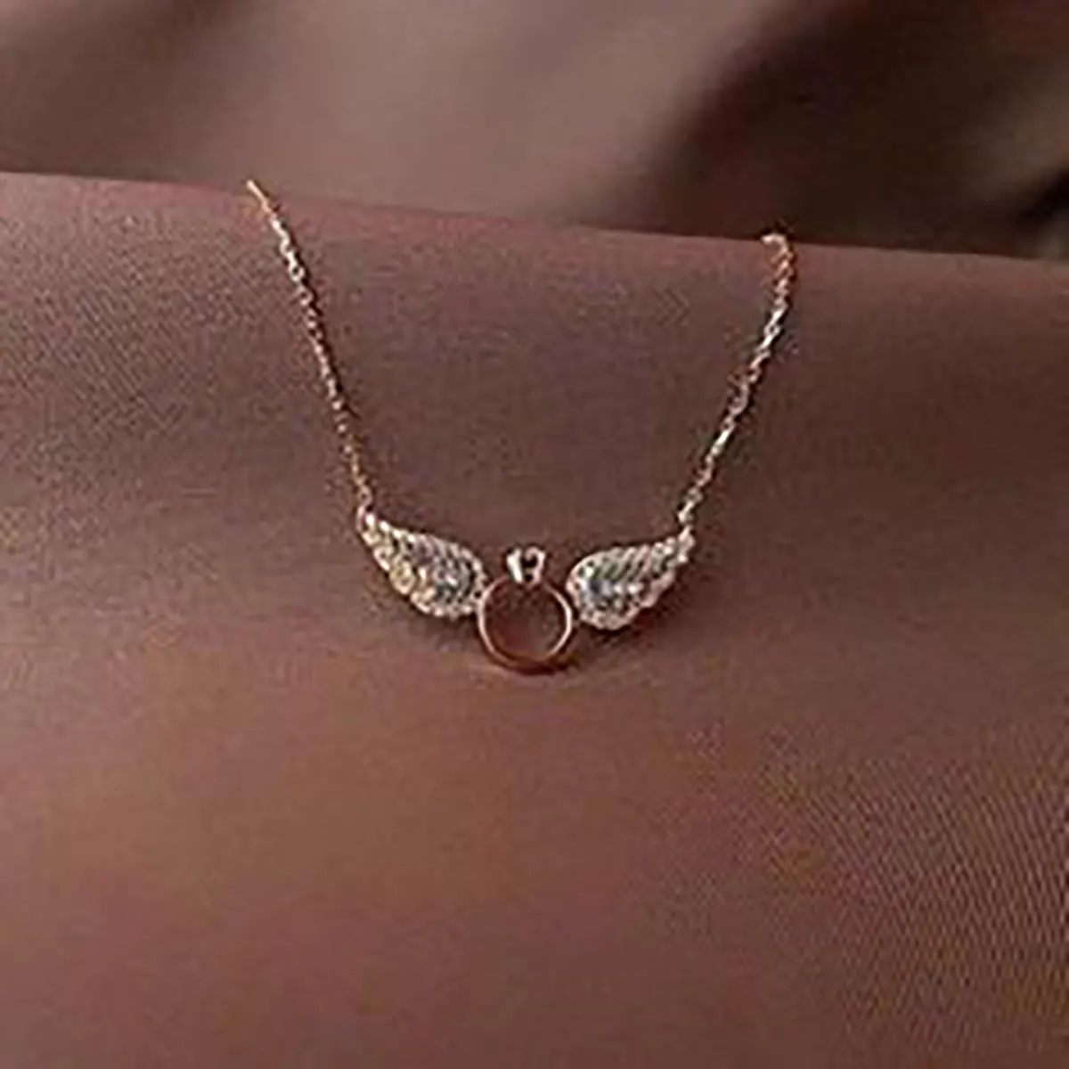 گردنبند زنانه برای هدیه