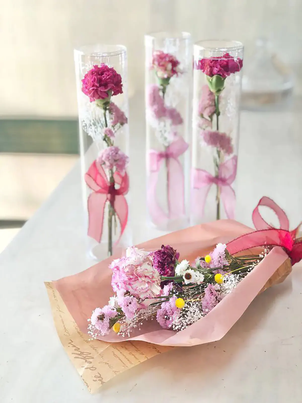 گلدان استوانه ای شیشه ای
