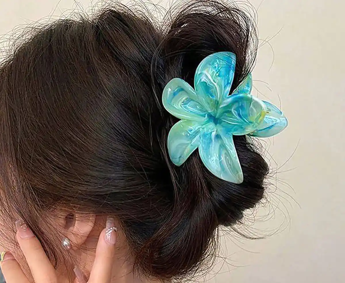 کلیپس برای مو بلند