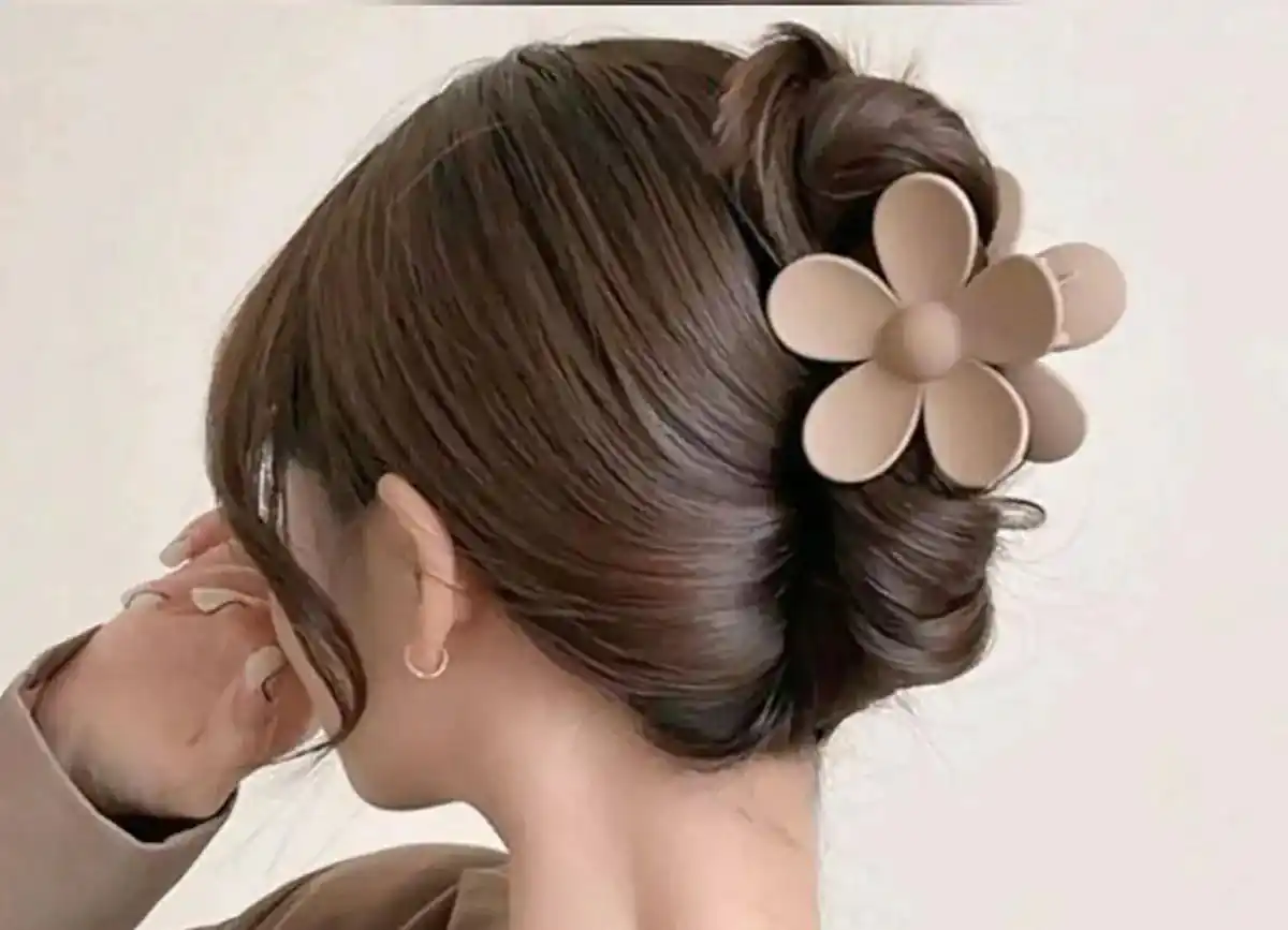 کلیپس برای مو بلند