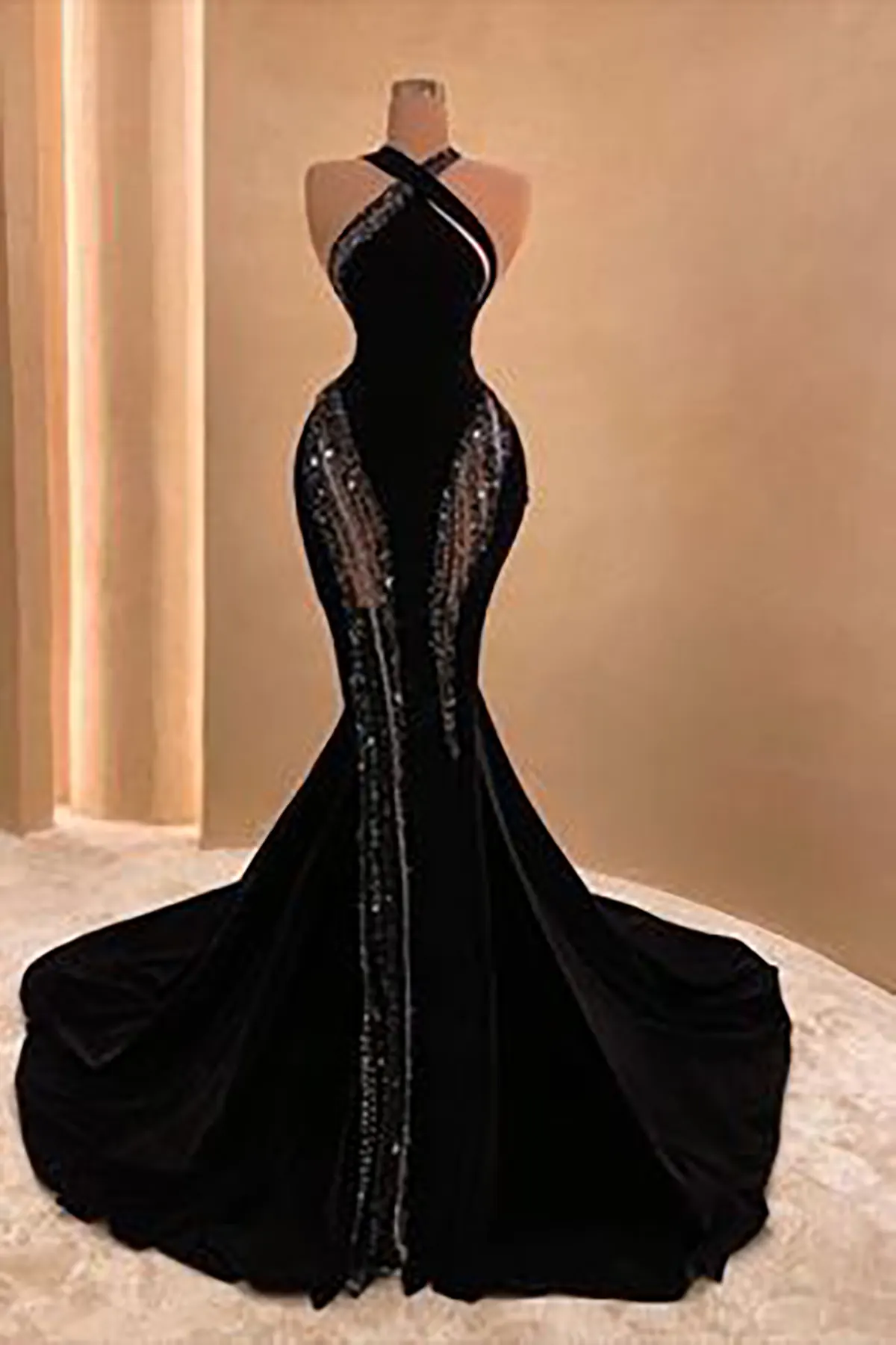 لباس مجلسی زنانه برای عروسی