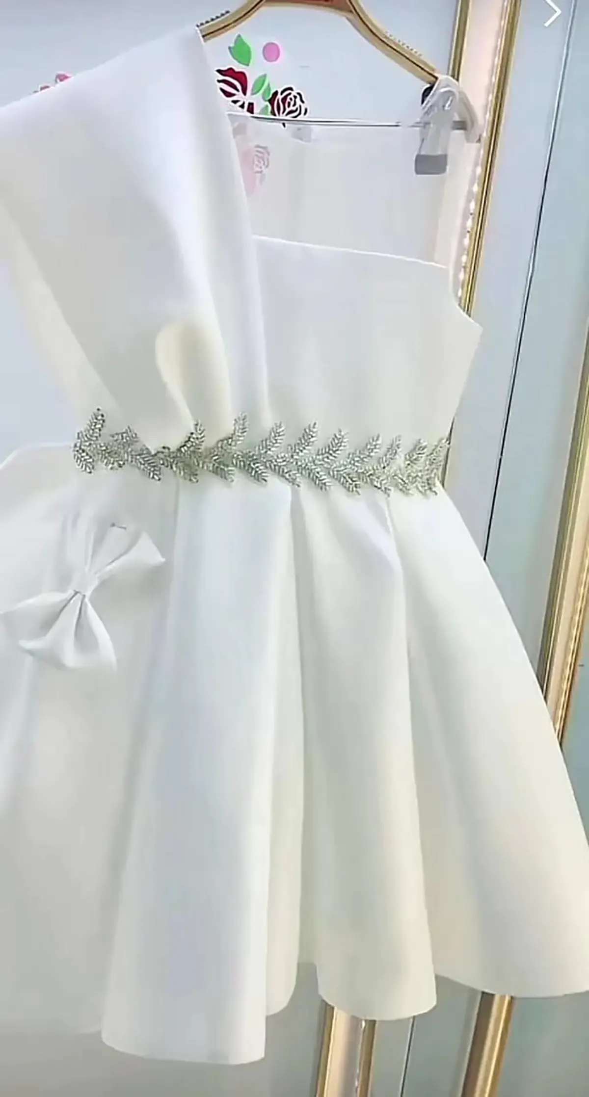 
لباس عروسکی مجلسی
