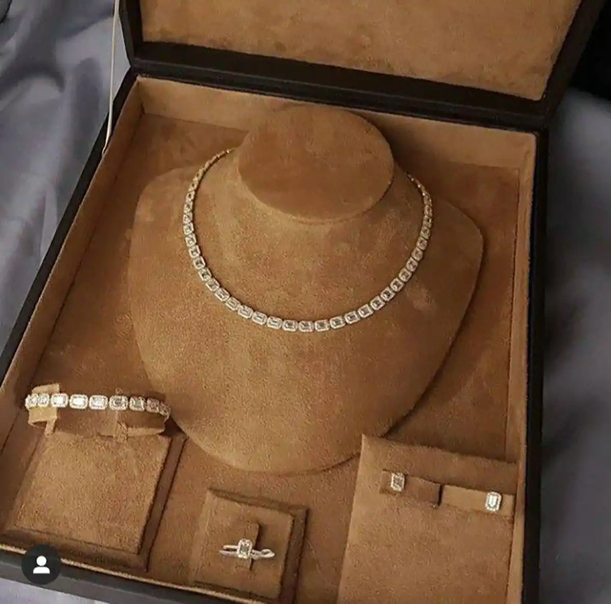 سرویس طلا ظریف
