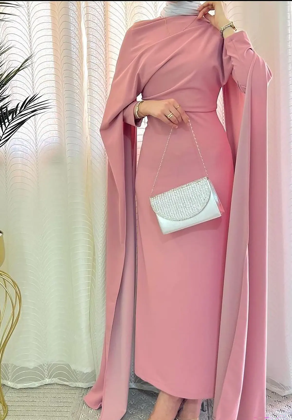 لباس مجلسی زنانه برای عروسی لباس مجلسی زنانه شیک لباس مجلسی پوشیده بلند شیک اینستا مدل لباس مجلسی ساده و شیک زنانه لباس مجلسی پوشیده برای عروسی مدل لباس مجلسی پوشیده لاکچری لباس مجلسی پوشیده دخترانه لباس مجلسی مخصوص تالار عروسی