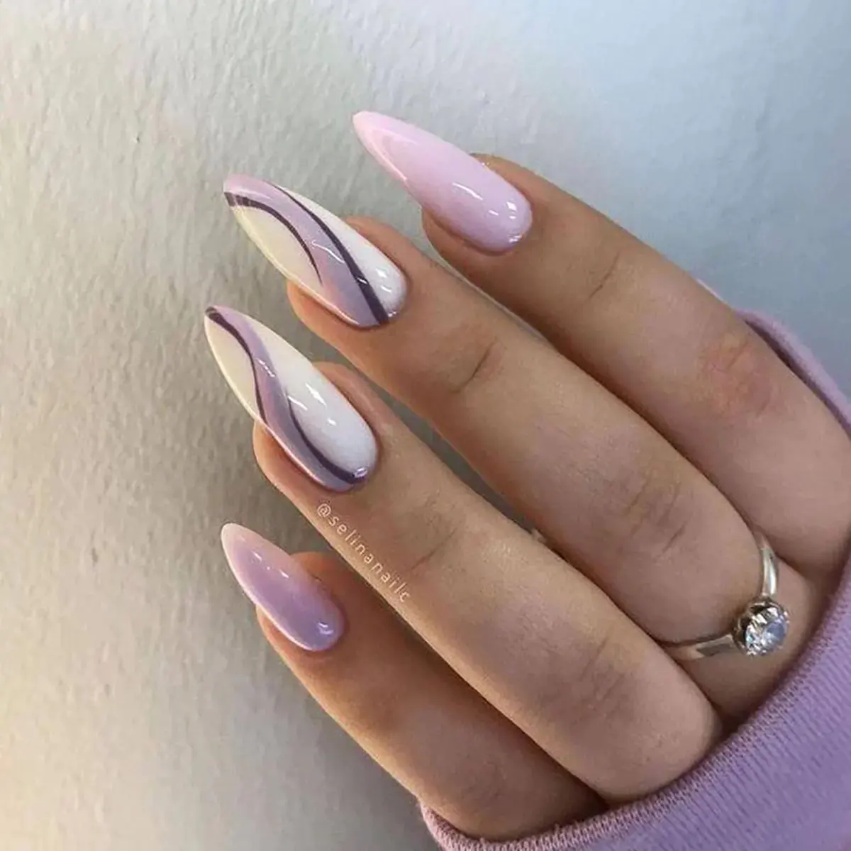 طراحی ناخن یاسی رنگ