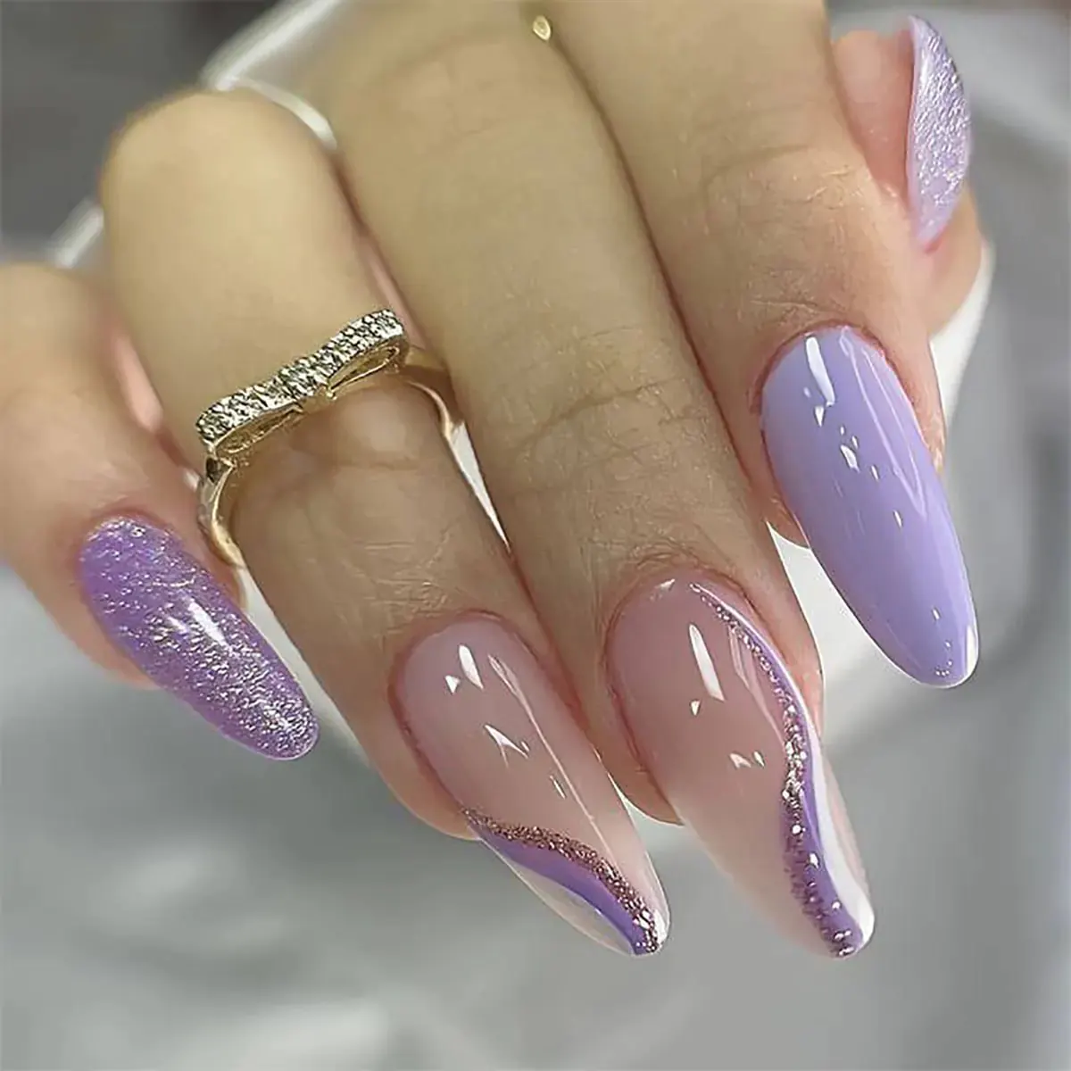 طراحی ناخن یاسی رنگ