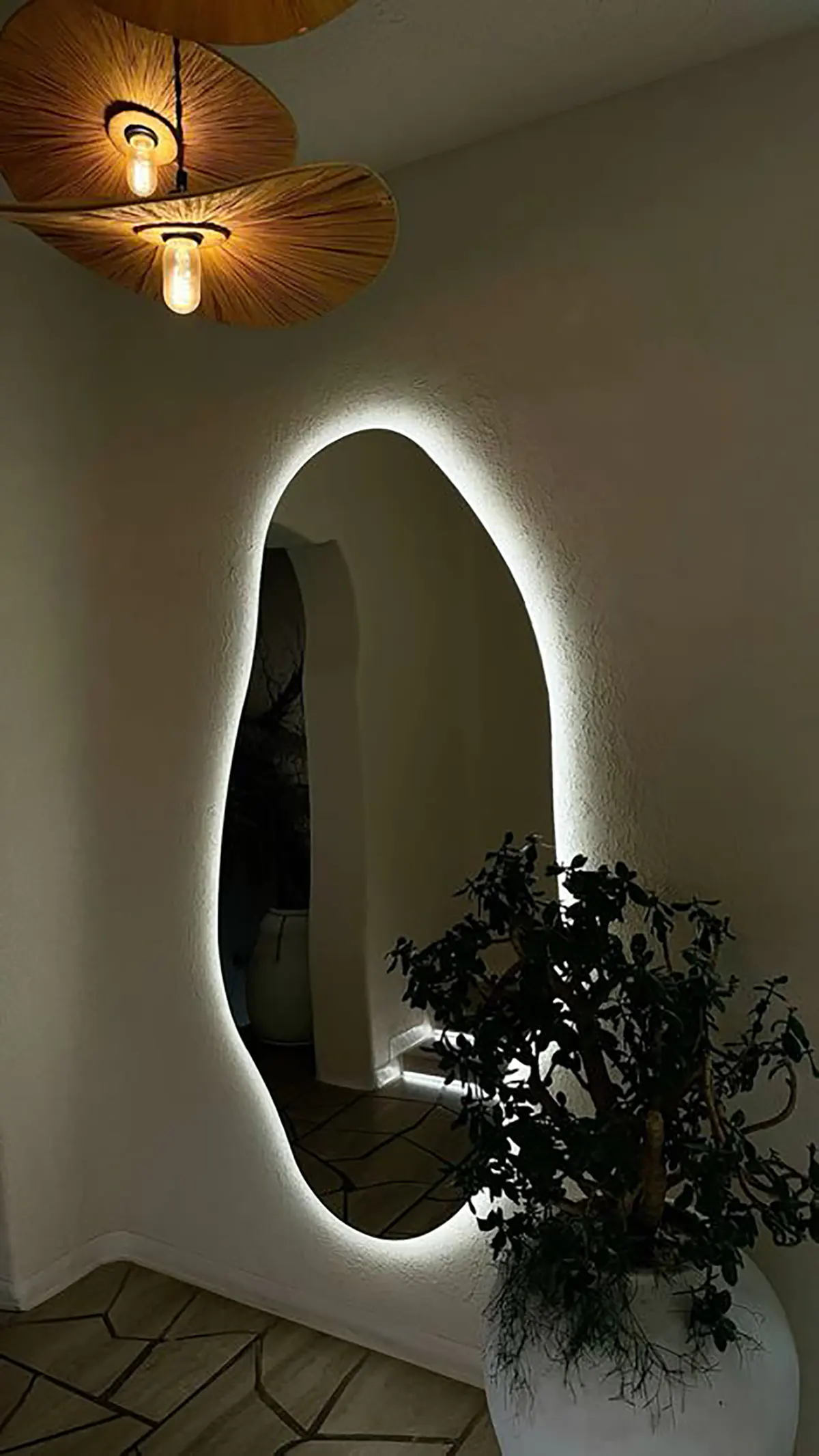 آینه دفرمه قدی