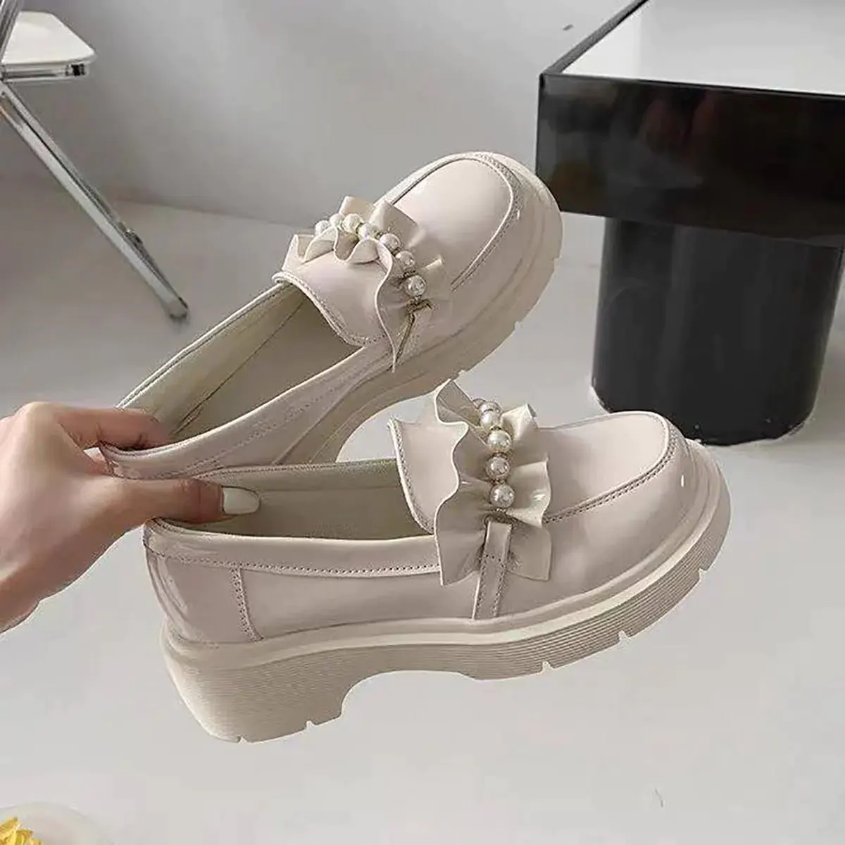 کفش عروسکی لژدار زنانه