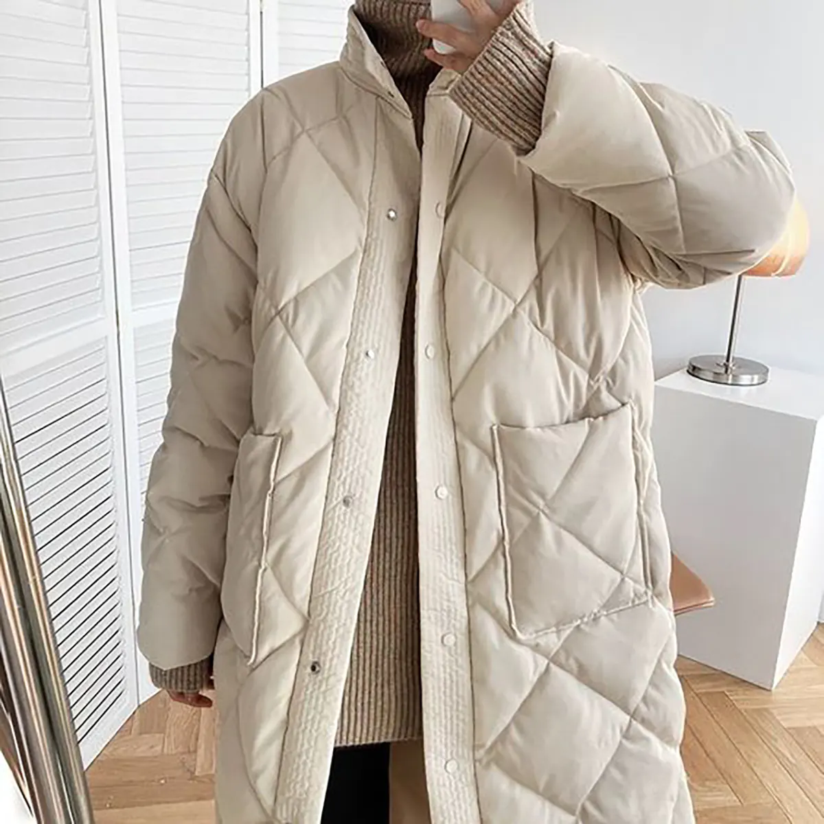 کاپشن دخترا کاپشن دخترونه پفکی کاپشن مدل fashion کاپشن سفید زنانه کافشن دخترانه سفید