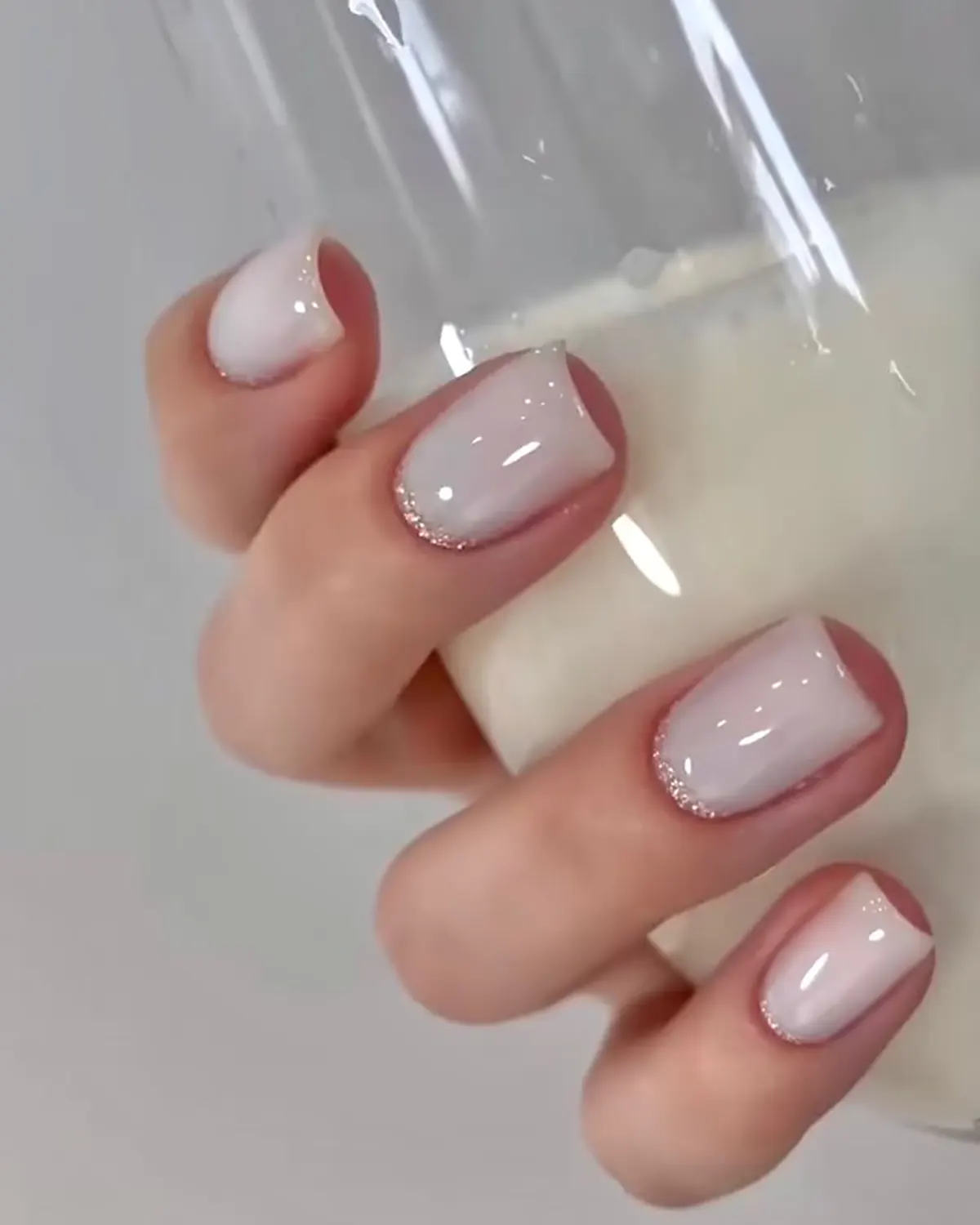 طرح ناخن شیک و باکلاس طرح ناخن شیک و باکلاس کوتاه طرح ناخن شیک و باکلاس ۱۴۰۳ طرح ناخن شیک و باکلاس تابستانی ۱۴۰۳ طراحی ناخن اسپرت شیک طرح ناخن شیک و باکلاس دخترانه طرح ناخن شیک و باکلاس صورتی طرح ناخن شیک و خاص