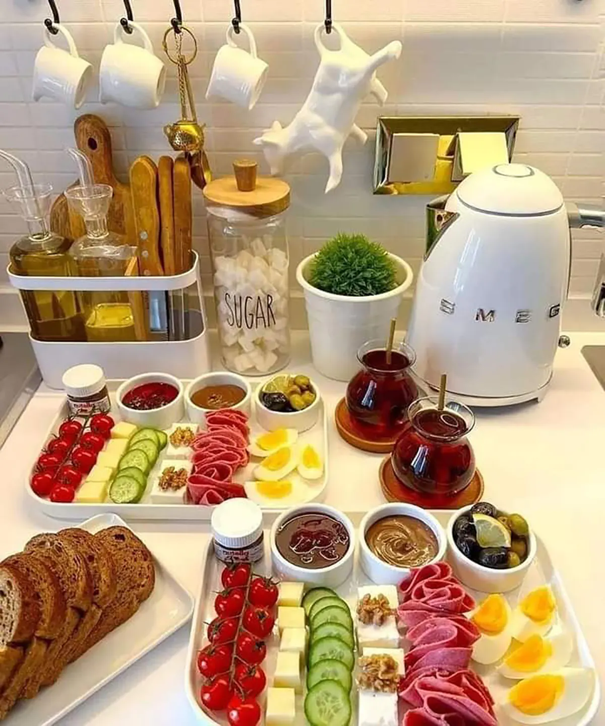 میز صبحانه چوبی میز صبحانه سنتی میز صبحانه فانتزی میز صبحانه مهمانی میز صبحانه روی تخت میز صبحانه دونفره میز صبحانه ساده و شیک میز صبحانه خوری تاشو دیجی کالا